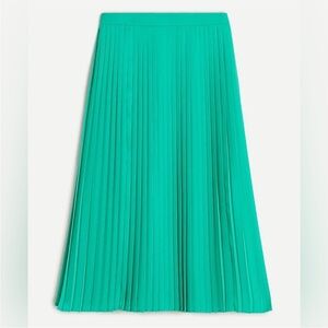 J. Crew Mercantile Skirt - green micro pleat midi length